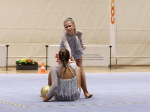 Xenia Kägi und Julia Radanovic