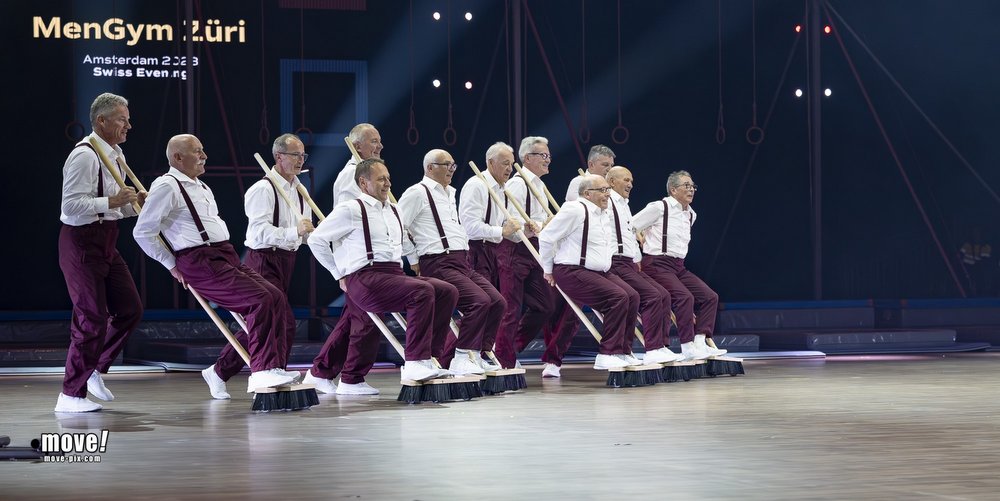 54 men gym